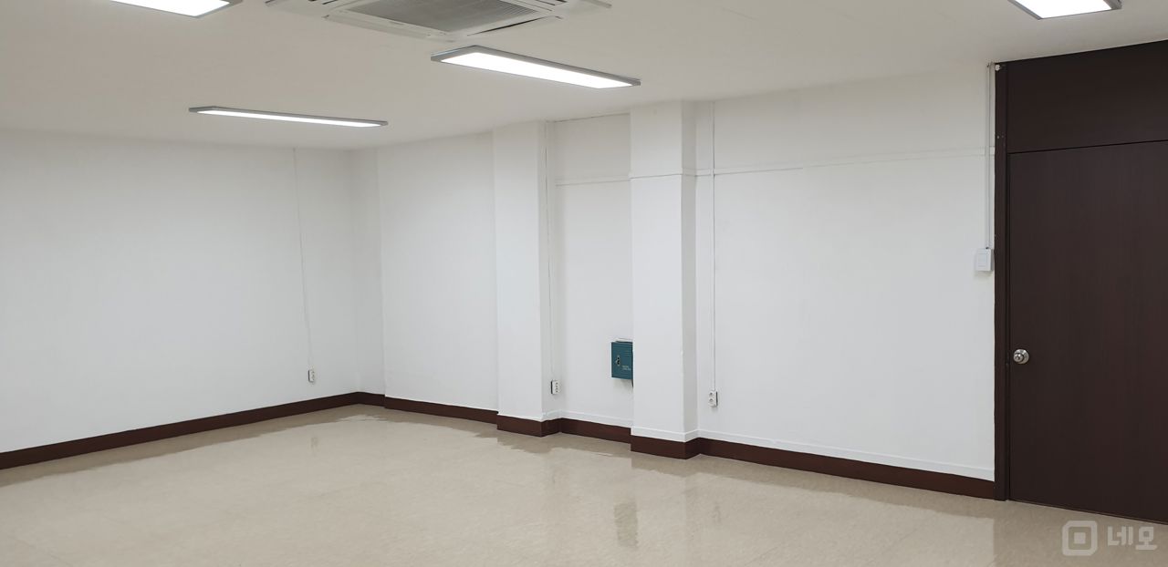 중구 무교동 접근성 좋은 사무실 임대  매물의 1번째 사진