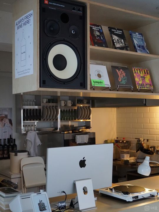 시설집기포함, 최상급 인테리어 완비된 서교동 루프탑바 매물의 4번째 사진