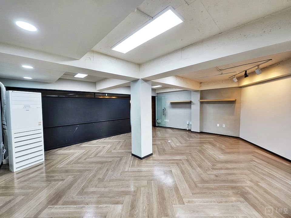 JS 상수역 도보3분!!! 컨디션 깔끔한 통임대 사무실 상가 매물의 35번째 사진