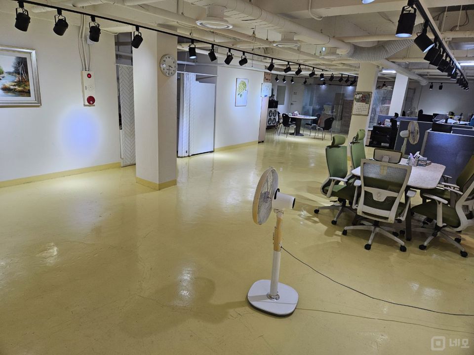 무권리, 수영역 초역세권, 즉시입주가능한 광안동 지층 상가 매물의 2번째 사진