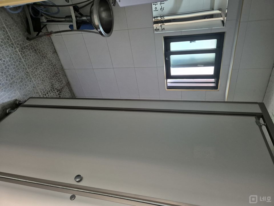 정발산동 배후수요 풍부, 인테리어 및 시설 완비 한식 매장 매물의 8번째 사진