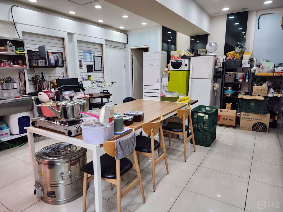 거주민 유동인구가 풍부한 신월동 점포 매물의 4번째 사진