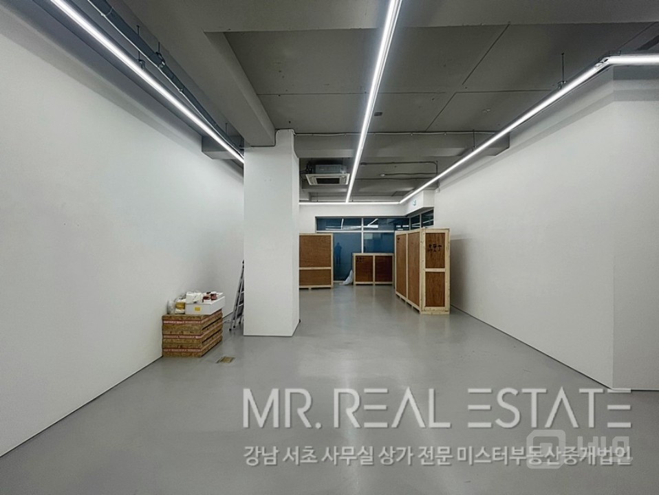선정릉역.3분.1층.주차가능.내외관컨디션ACE 매물의 2번째 사진