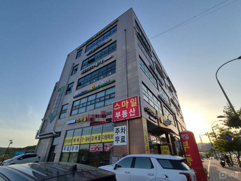 대로변 상권, 접근성 좋은 아곡리 피부관리샵 매물의 5번째 사진