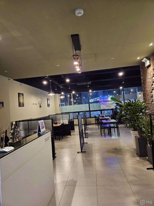 유동 인구 많은, 신도림동 대단지아파트, 오피스 밀집지역 2층 호프집 매물의 1번째 사진