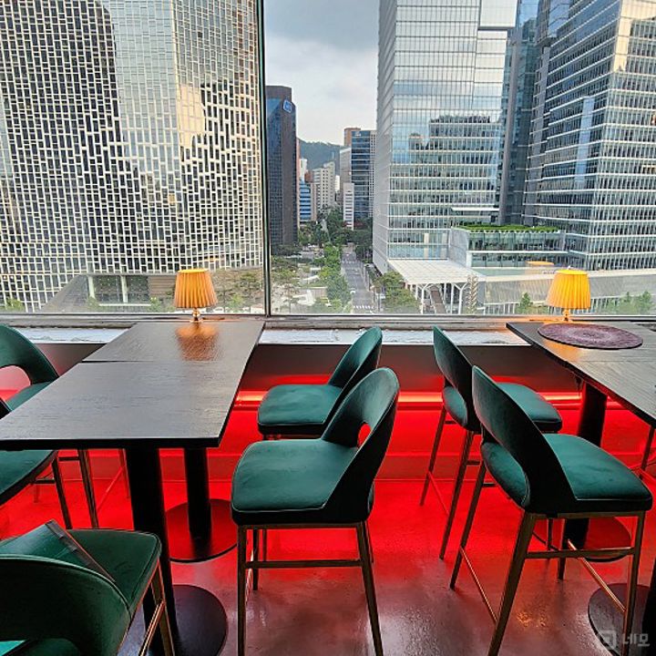 관철동 시설 상태 훌륭한 라운지 펍 매물의 9번째 사진