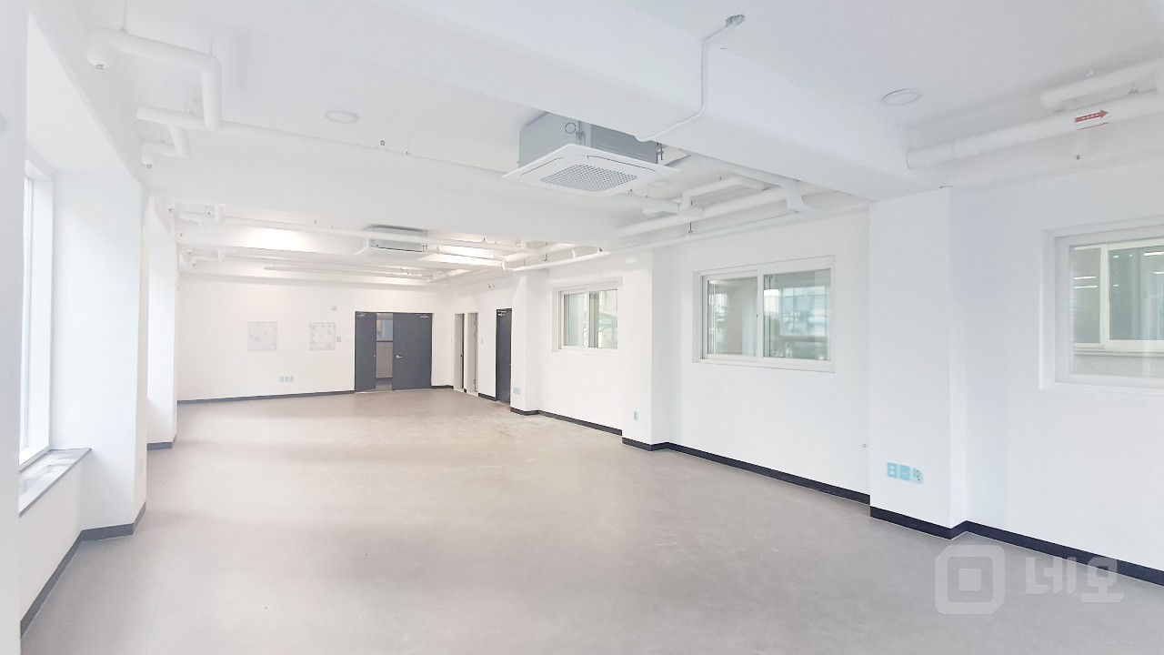 🏥 [양평동 신축 건물] 깔끔한 의료·사무용 3층, 4층 연층 임대✨ 매물의 3번째 사진