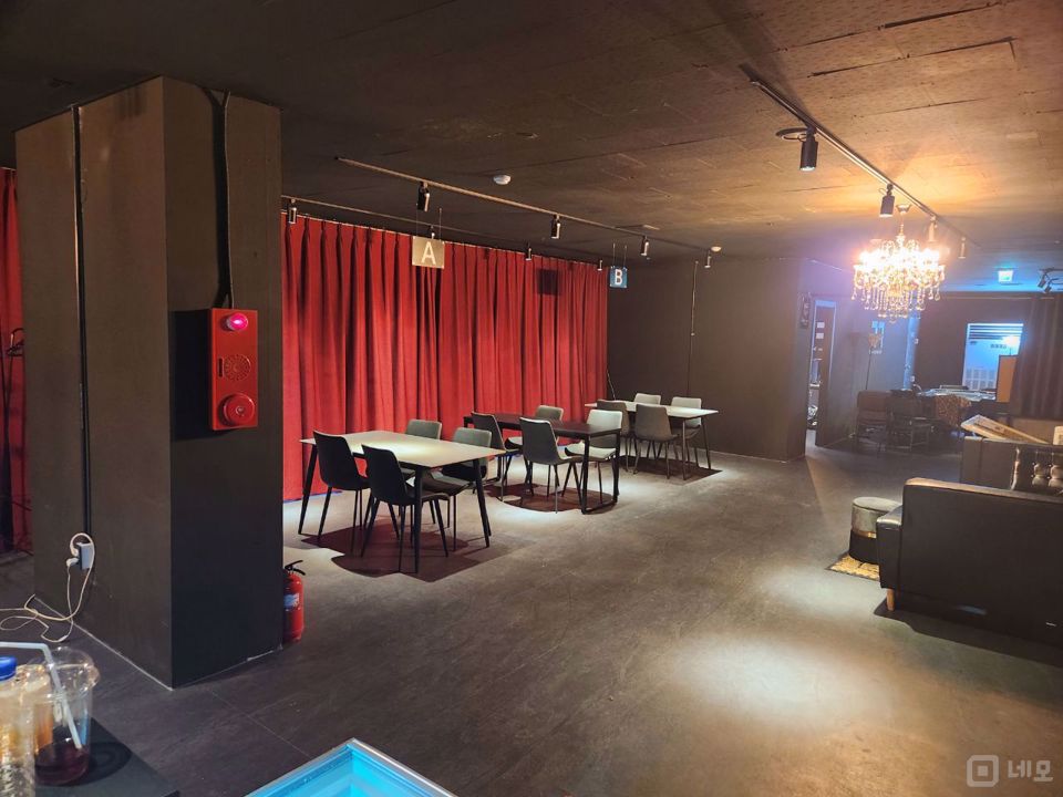 단골 고객 확보, 시설 집기 완비된 길동 홀덤펍 매물의 2번째 사진