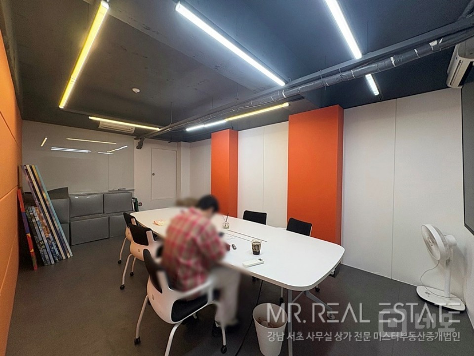 도산대로 이면 가성비ACE사무실 엘베有 단독출입문O 매물의 11번째 사진