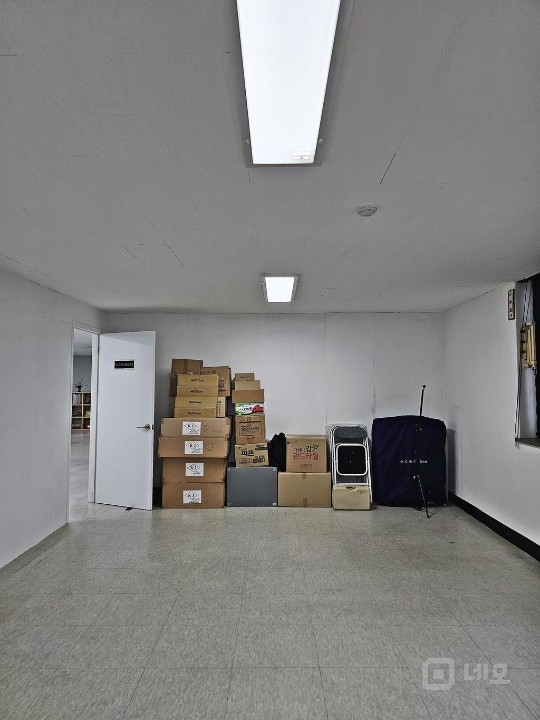 성산동 대로변 가성비 좋은 사무실 임대 매물의 3번째 사진