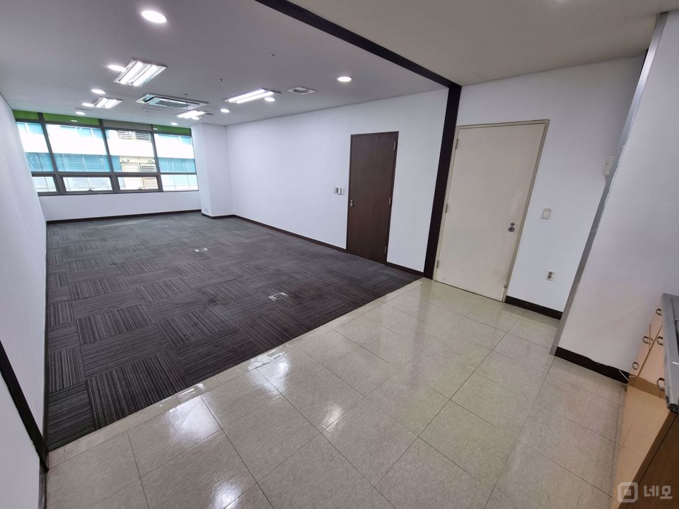 가산동 1,7호선 가산디지털단지역 도보 5분 역세권 사무실 매물의 1번째 사진