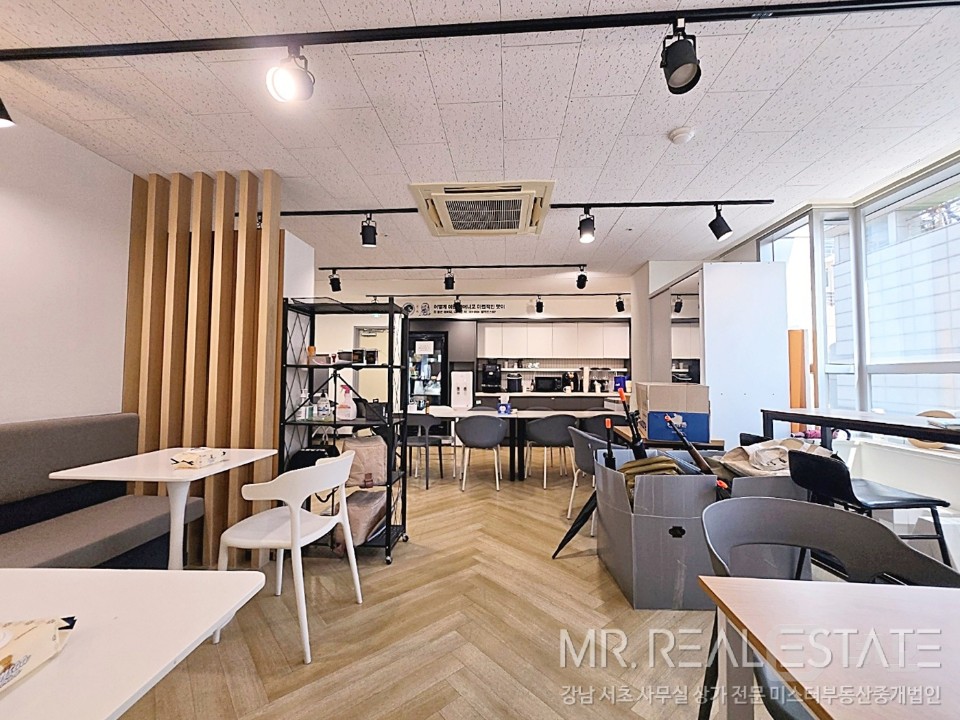 역삼역5분.룸7.아이티업체강추.인테리어ACE.가성비甲 매물의 1번째 사진