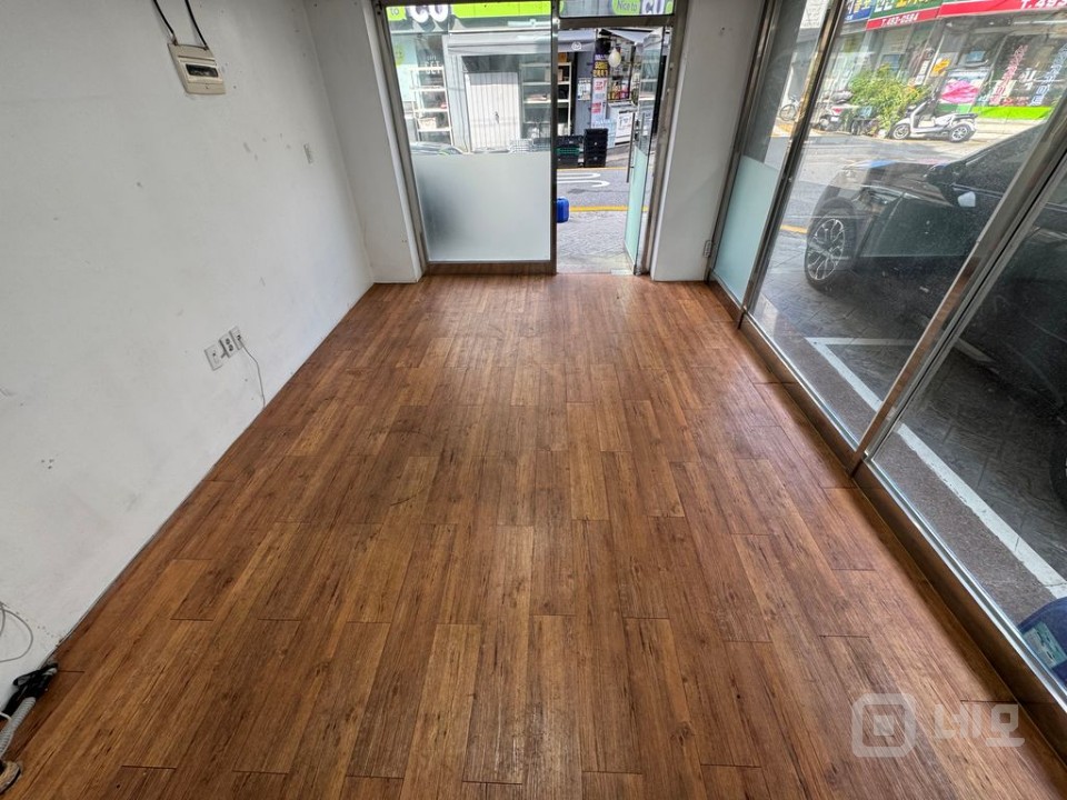 상봉역 도보5분 유동인구많은 1층 무권리 공실상가 매물의 3번째 사진