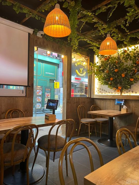 동선동1가 대학가, 인테리어 및 시설 최상 맥주호프점 매물의 2번째 사진