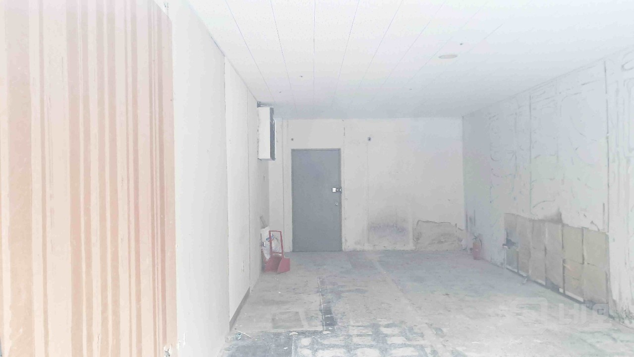 🏢 [래미안마포리버웰상가 1층] 소형 상가 — 공실, 즉시 입주 가능! 매물의 1번째 사진