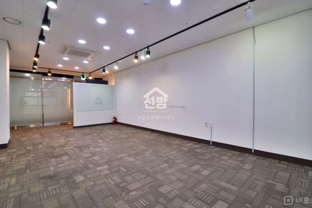 발산역 도보3분 실16평 사무실 매물의 7번째 사진