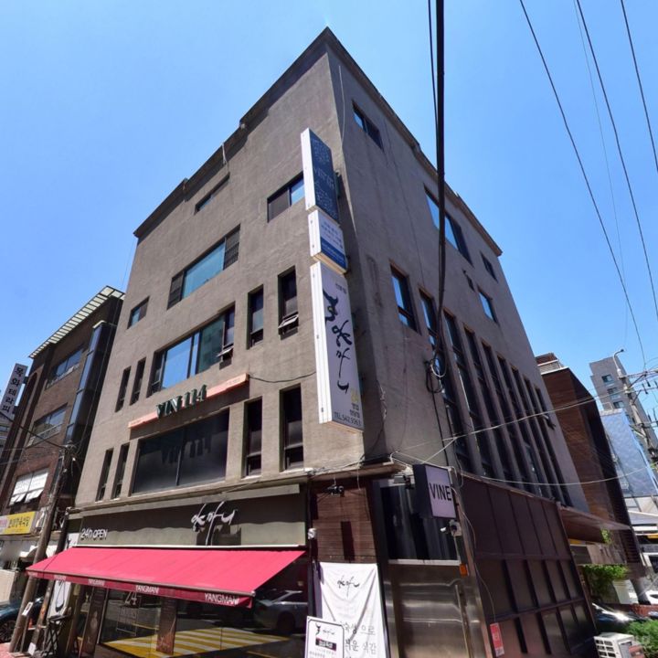 청담동 압구정로데오역 역세권, SNS 핫플레이스, 입소문 난 바 매물의 5번째 사진