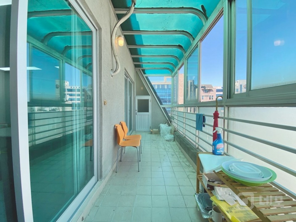 SY 무권리 메세나 폴리스 인근 가성비 좋은 유니크한 사무실 매물의 10번째 사진