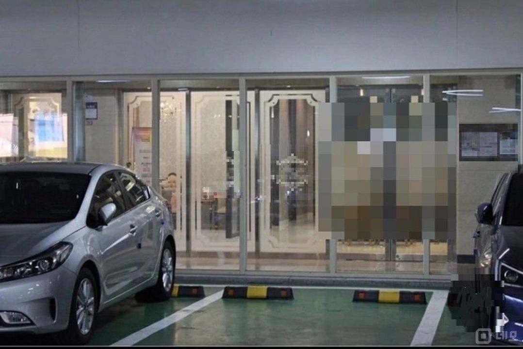 ★영통구 중심상권에 위치한 피부미용/마사지샵 임대 매물입니다★ 매물의 4번째 사진