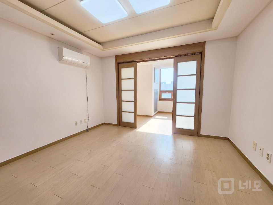 분리형 구조의 업무용 오피스텔 매물의 1번째 사진