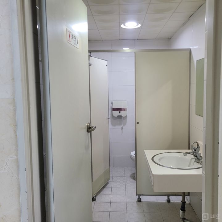 강남구 삼성동 위치좋은 3층 사무실 매물의 4번째 사진