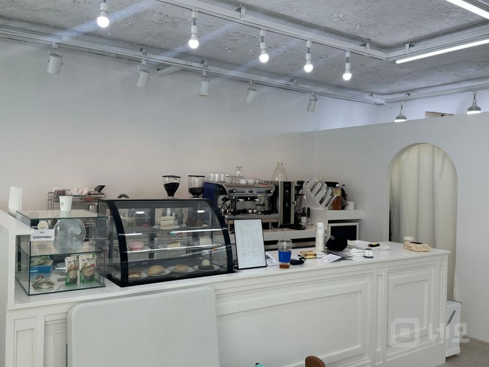 부천 이응이응 스튜디오 및 카페 양도합니다. 매물의 4번째 사진