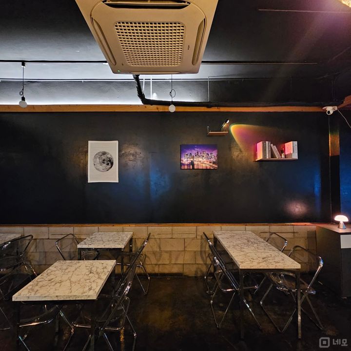 봉천동 낙성대역 역세권, 깔끔한 인테리어, 단골 많은 요리주점 매물의 2번째 사진