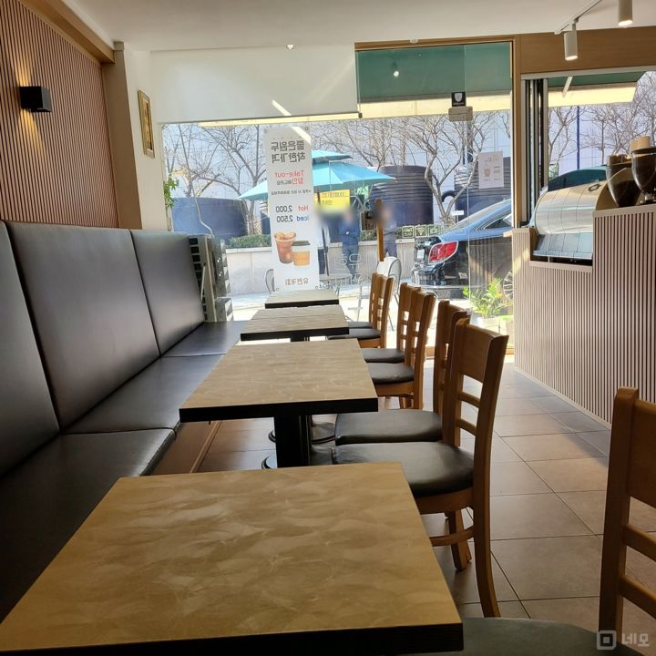서초동 오피스 상권, 인테리어 및 시설 최상 카페 매물의 1번째 사진
