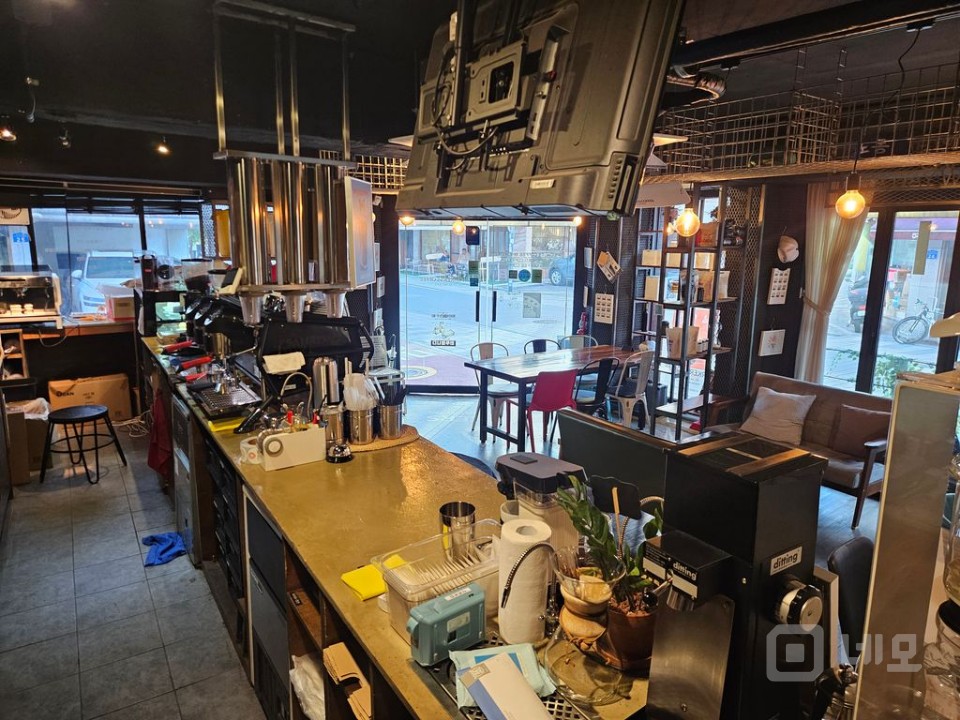 석촌동 주택가 1층 카페 매물의 4번째 사진