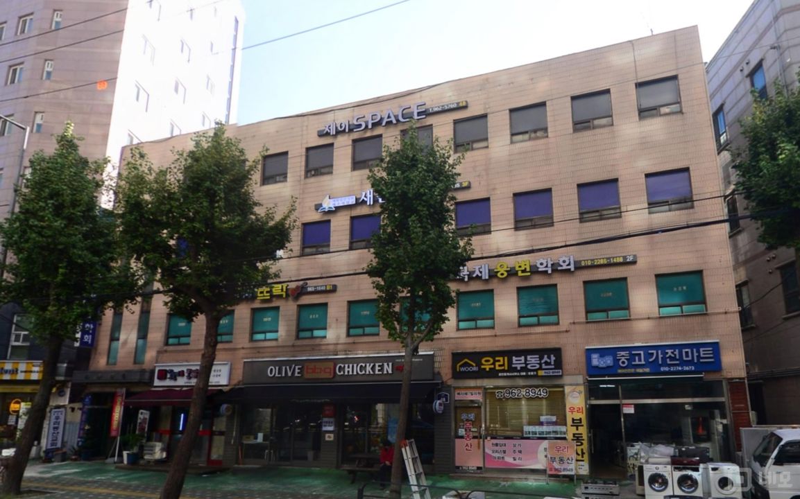 휘경동 회기역 역세권, 20년 영업, 단골고객 많은 노래주점 매물의 7번째 사진