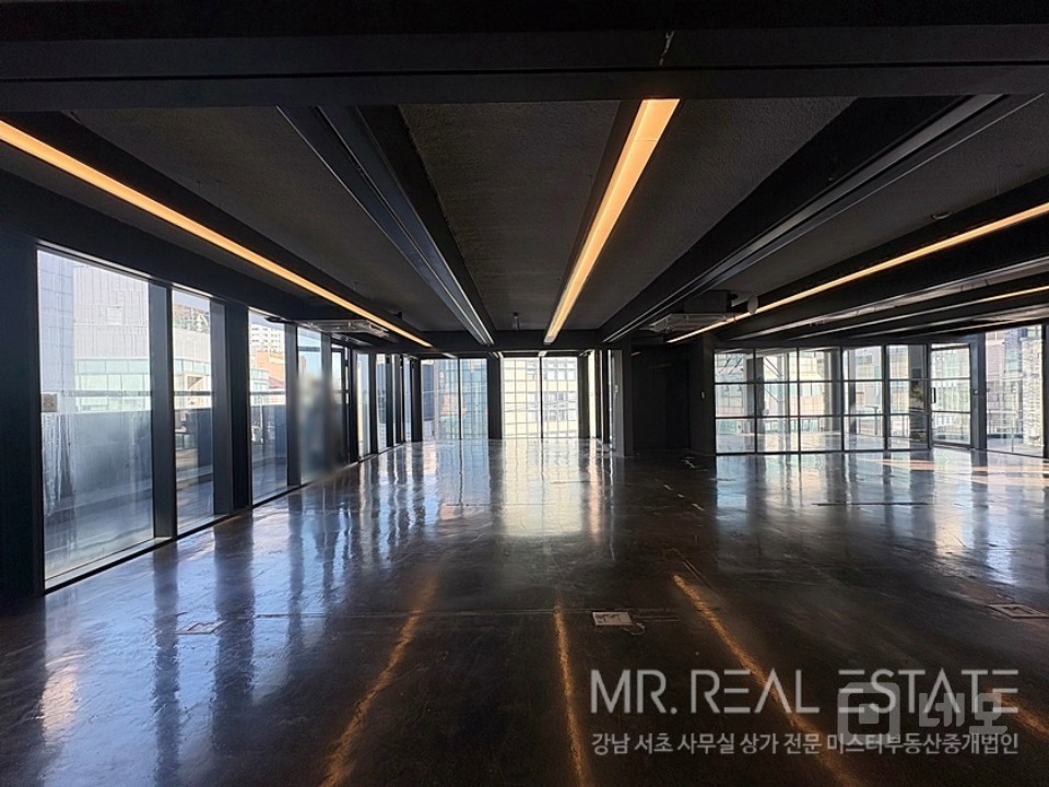 신사동 도산대로이면 무료2대 내외관세련된 건물 매물의 7번째 사진