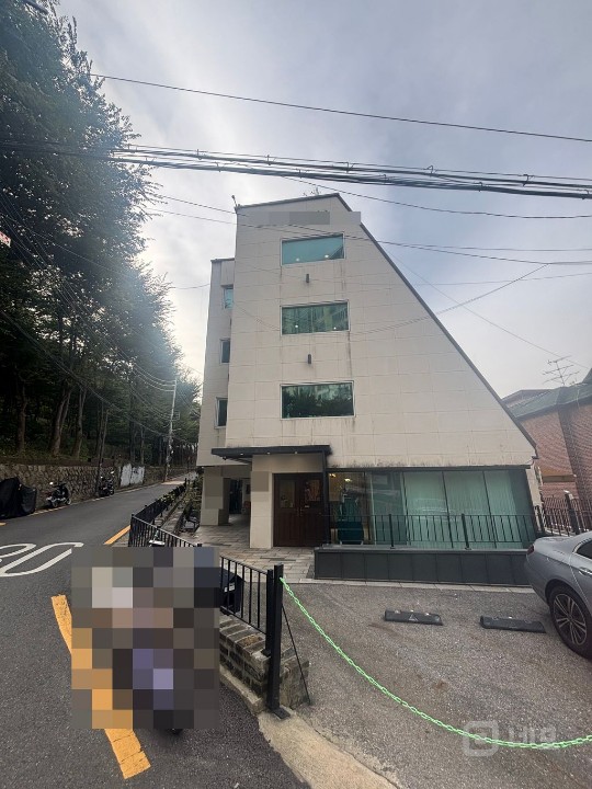 스타일리쉬한 내외관 및 A급 인테리어 사무실 주차ㅇ 매물의 19번째 사진