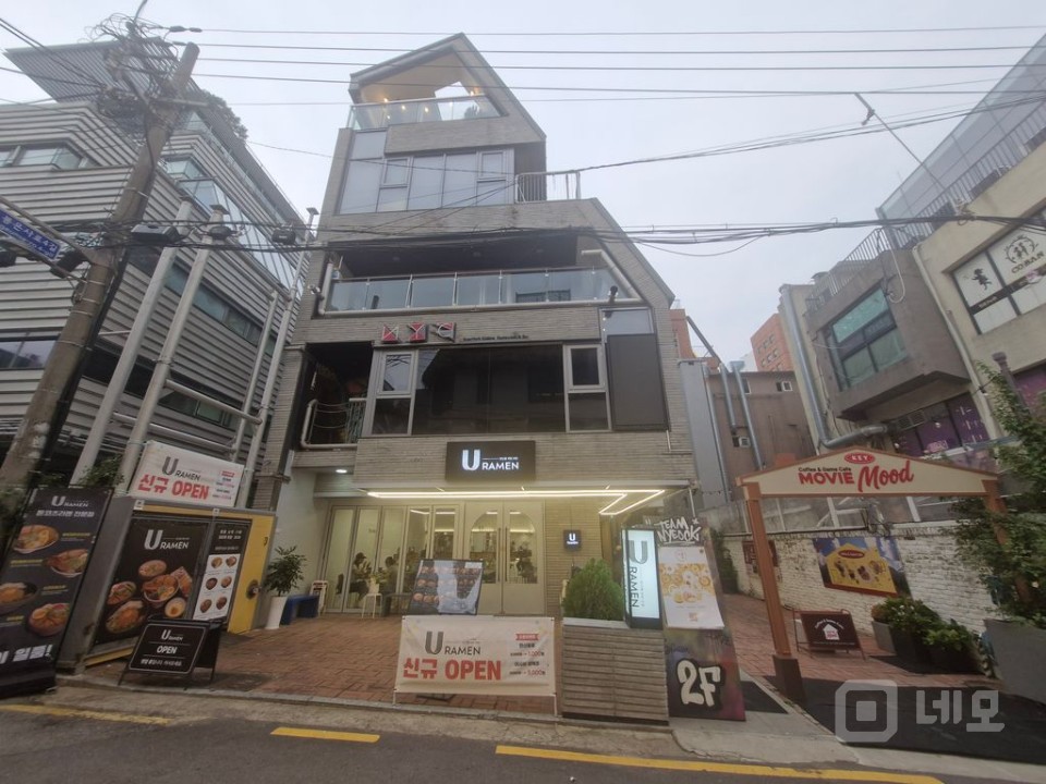 🔥 강남 핵심 번화가 3층, 인기 맛집 위 상권 시너지 최강 입지! 매물의 17번째 사진