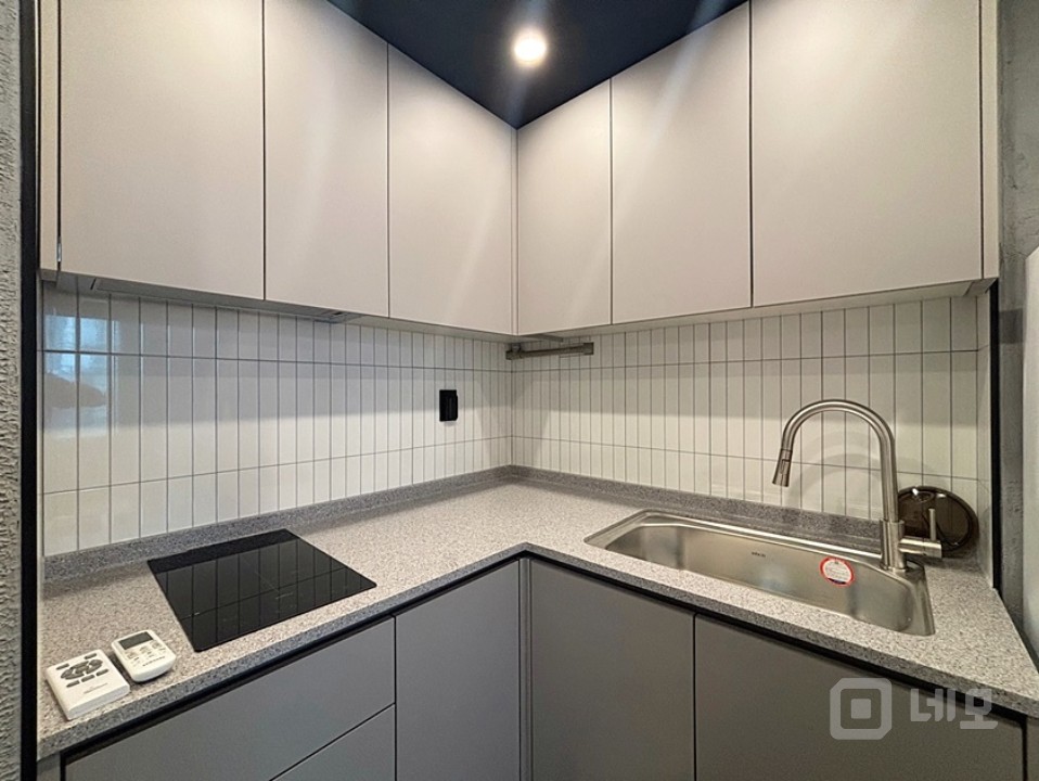 실사진 역삼역4분 풀옵션 엘베 사업자가능 자주식주차 매물의 7번째 사진