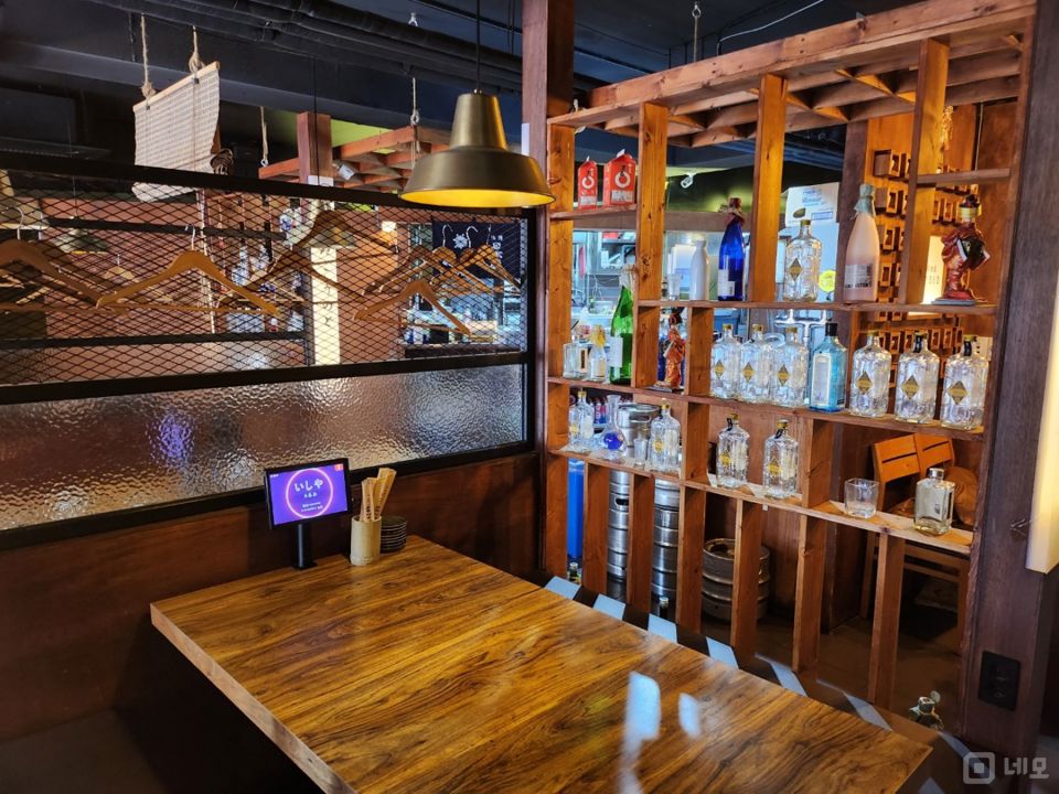 논현동 중심상권 위치, 시설, 인테리어 완비, 매출 좋은 이자카야 매물의 2번째 사진