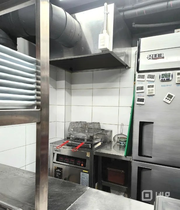 손님이 끊이지 않는 집. 몸이 아파 급하게 내놓습니다 매물의 3번째 사진