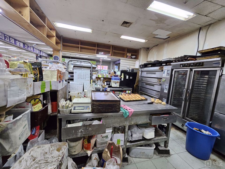 접근성 좋은 대로변, 솔샘역 앞 지하2층 베이커리 매물의 5번째 사진