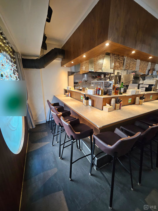 깔끔한 인테리어 완비된 상봉동 1층 음식점 매물의 2번째 사진