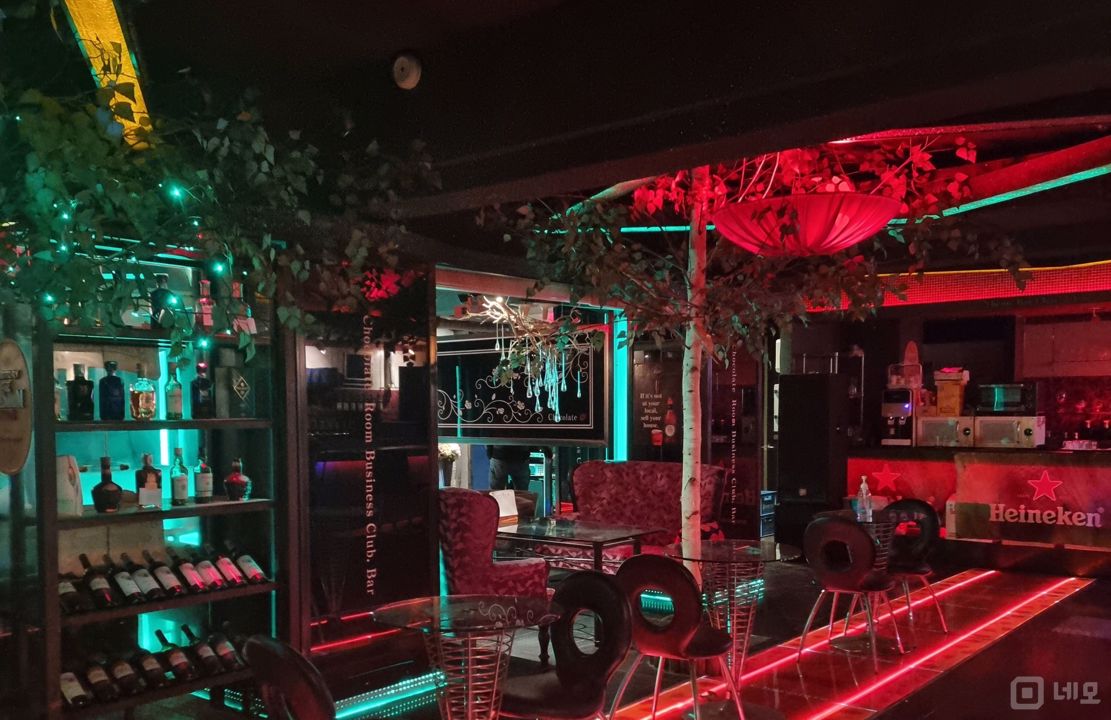 신림동 초역세권 대로변, 유동인구 많은 룸 노래바 매물의 4번째 사진