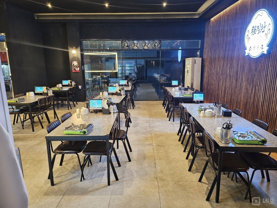 시설 집기 포함, 인테리어 완비된 원천동 대형 고깃집 매물의 3번째 사진