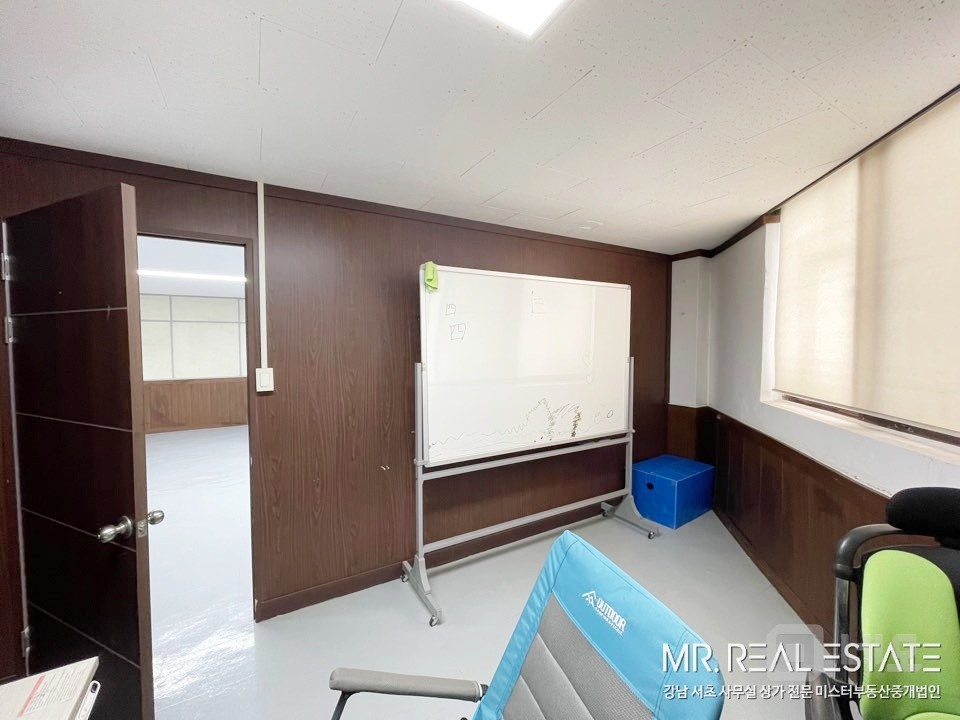 사진有.양재역 인근.가성비甲. 깔끔한 사무실 매물의 7번째 사진