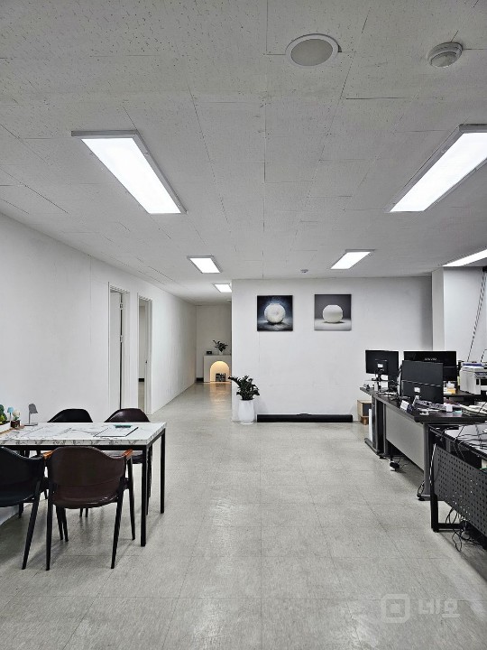 성산동 대로변 가성비 좋은 사무실 임대 매물의 10번째 사진