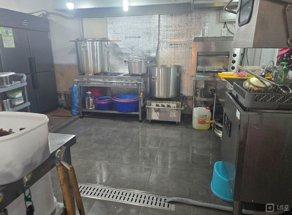 아산시 온천동, 주택가상권에 위치한 1층 음식점 매물의 5번째 사진