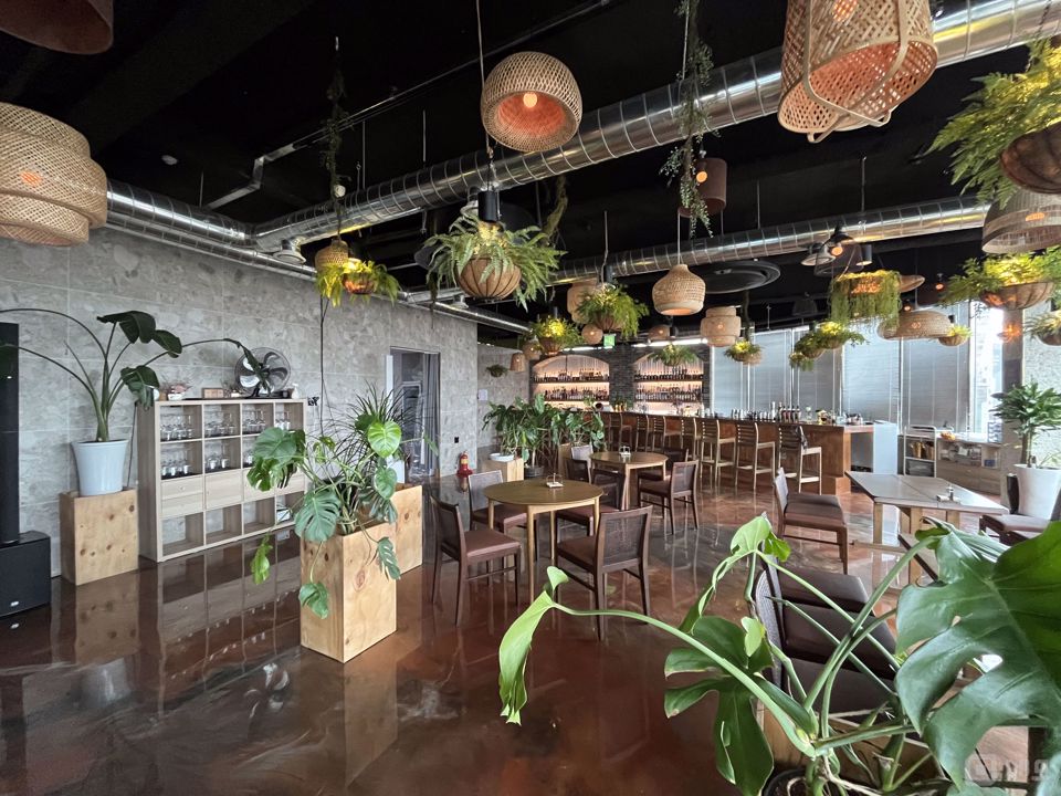 전경좋은 한강뷰, 인테리어 완비된 천호동 4층 바 매물의 4번째 사진