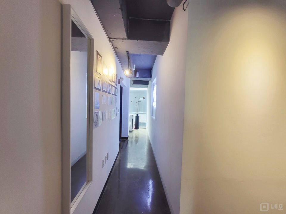 강남구청역 가까운 특급 인테리어 디자인 사무공간 테라스는 덤 매물의 17번째 사진