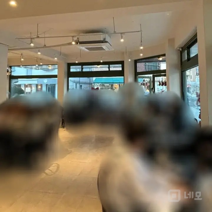 일산 정발산동 밤리단길 메인거리 카페/소품샵 양도합니다. 매물의 3번째 사진