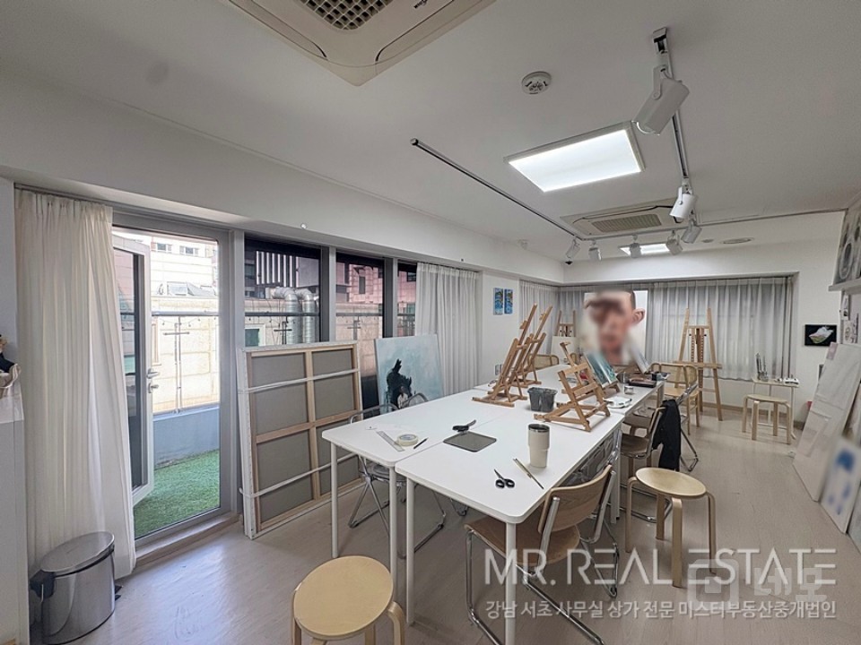 강남구청역 1분 교습소 테라스有 가성비굳 매물의 8번째 사진