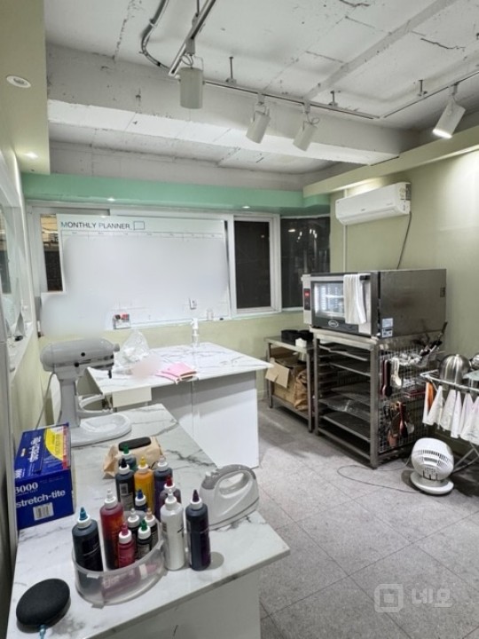 선릉역 도보 3분거리 인테리어  좋은 상가(  왁싱 및  속눈썹 추천)  매물의 5번째 사진