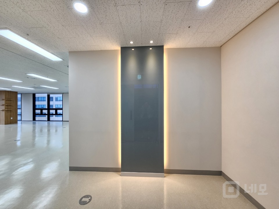 어반워크 전용40P 룸2개 창고 탕비실 가산역세권신축사무실 매물의 16번째 사진