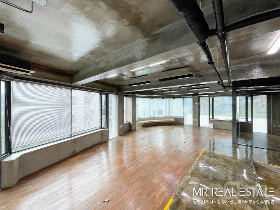 사진有.주차2대.인테리어.냉난방기完.논현역. 매물의 6번째 사진